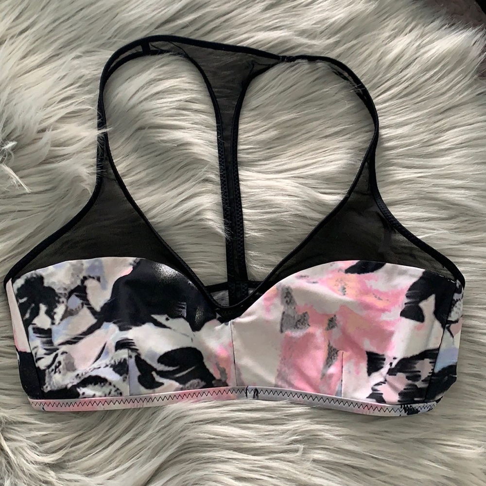 Lululemon bra